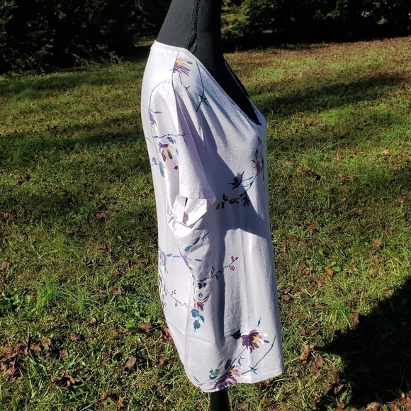 NWT AVA & VIV Purple V neck T-shirt - Picture 4 of 10